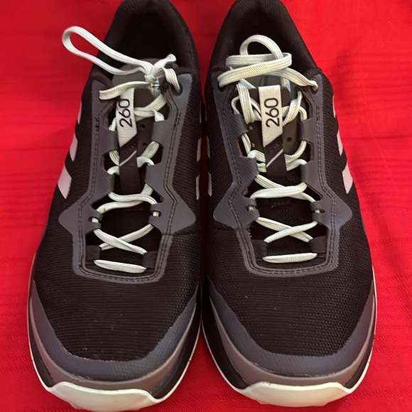 Women’s Size 8 ADIDAS TERREX 260 SHOES - Picture 3 of 8